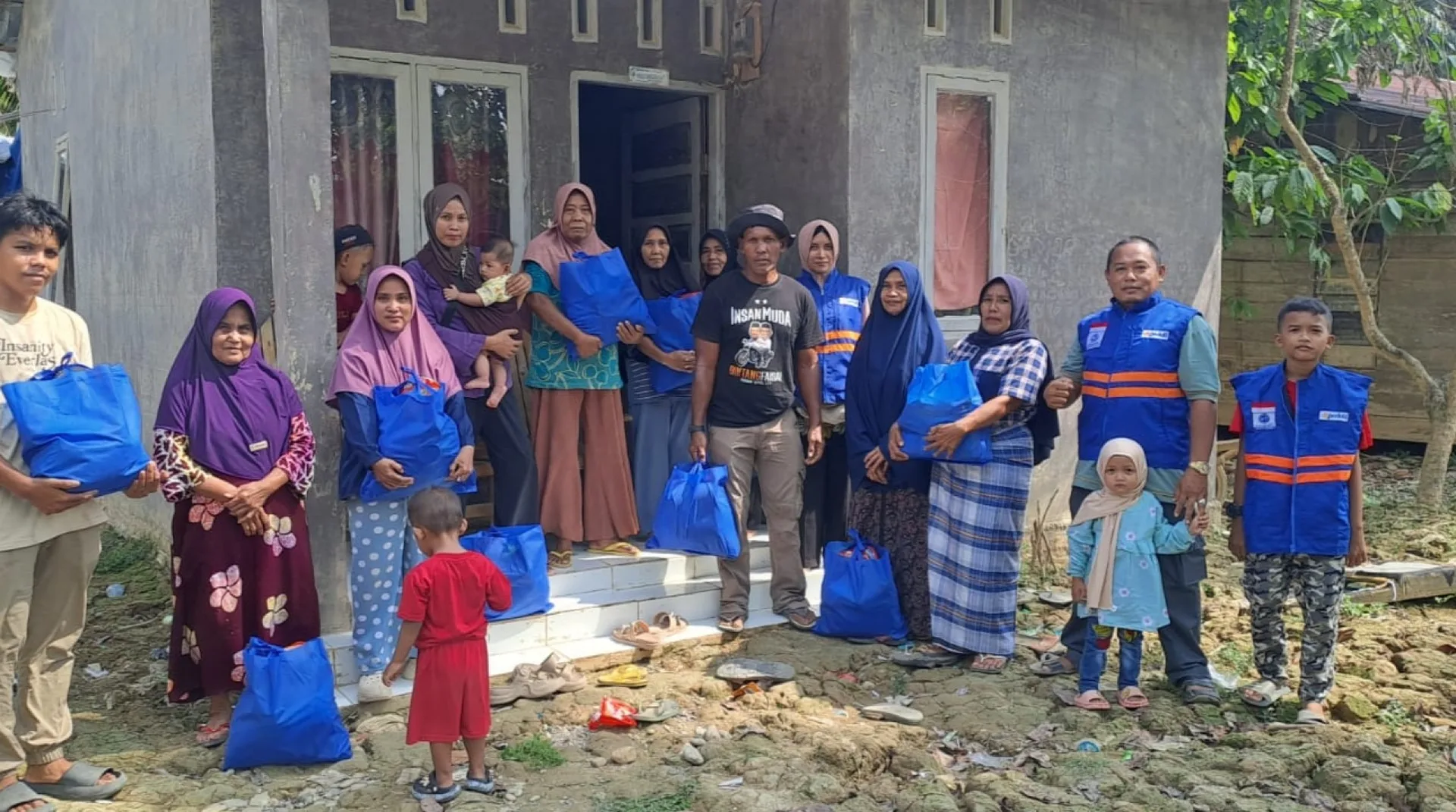 DT Peduli Sumut Bersama MQ Digital Kembali Salurkan Paket Bantuan untuk Masyarakat Aceh Tamiang